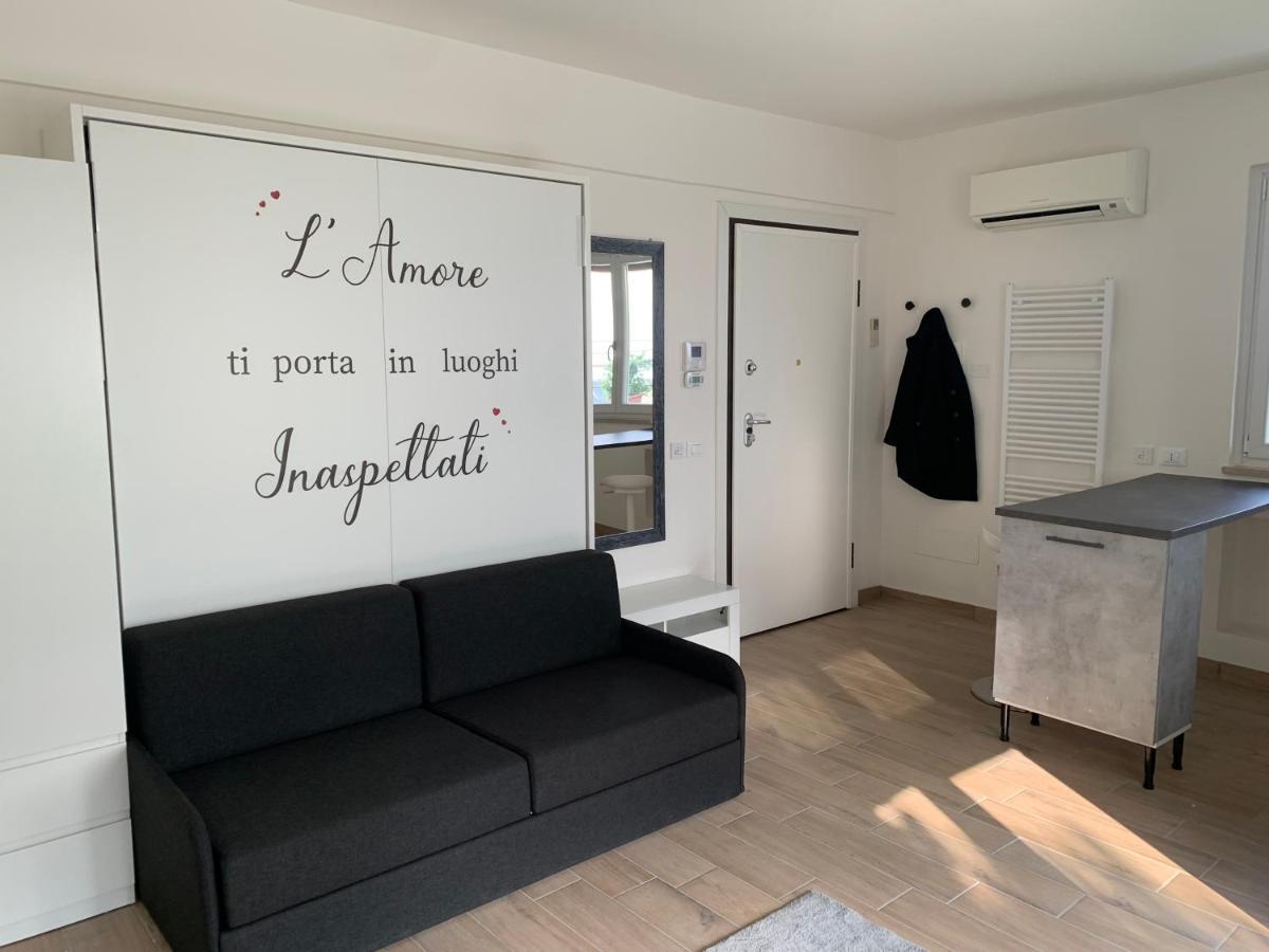 Attico Sky Garden Apartment Brescia Bagian luar foto