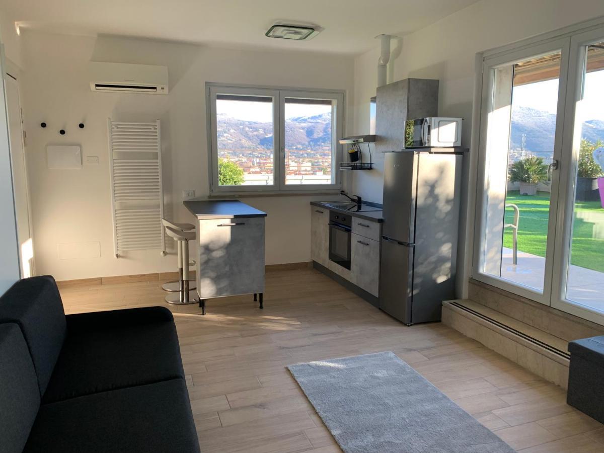 Attico Sky Garden Apartment Brescia Bagian luar foto